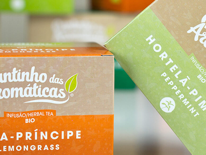 Cantinho das Aromáticas . raulpinadesign